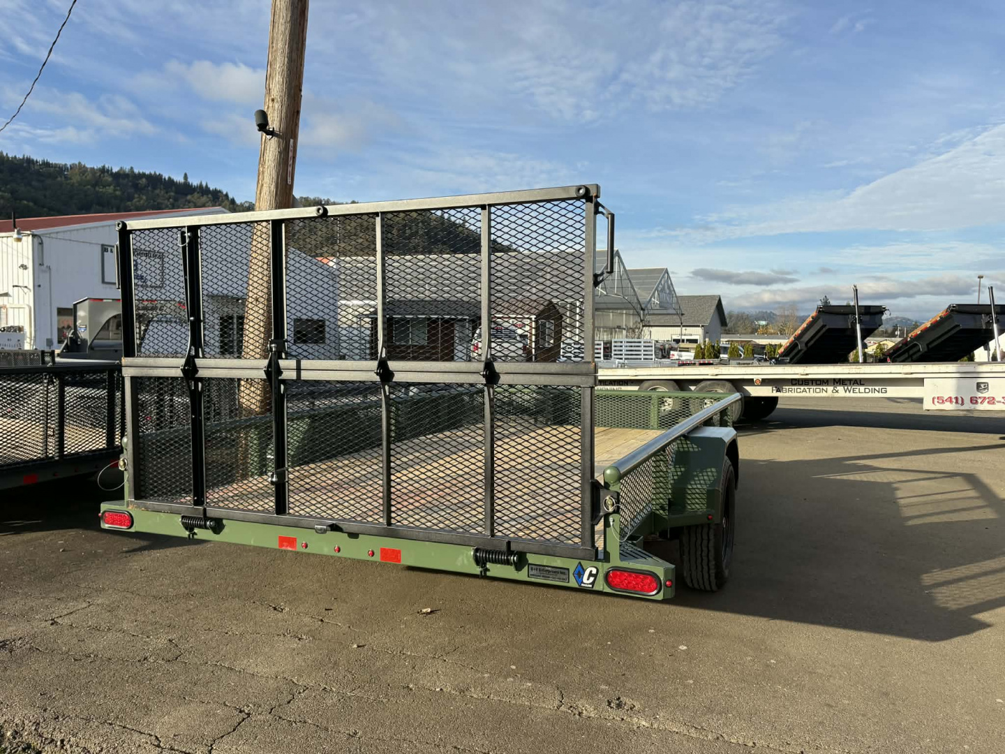 New UTILITY TRAILER 2026 Diamond C PSA135 3500 GVWR 12' X 83" MILITARY GREEN