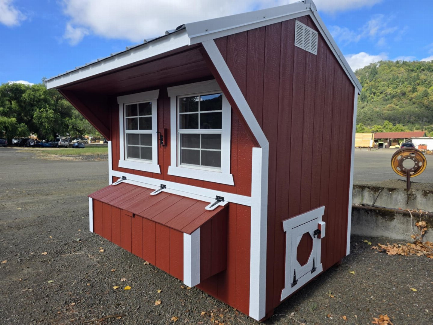 New 2025 Old Hickory CHICKEN COOP Barn