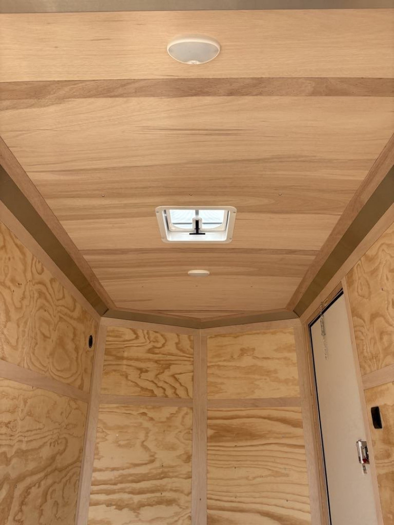 New ENCLOSED CARGO 2026 CONTINENTAL VHW610SA 6X10 TRAILER