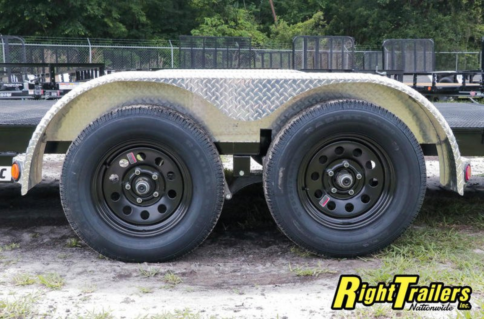 New 2023 7x20 PJ Car Hauler C5202