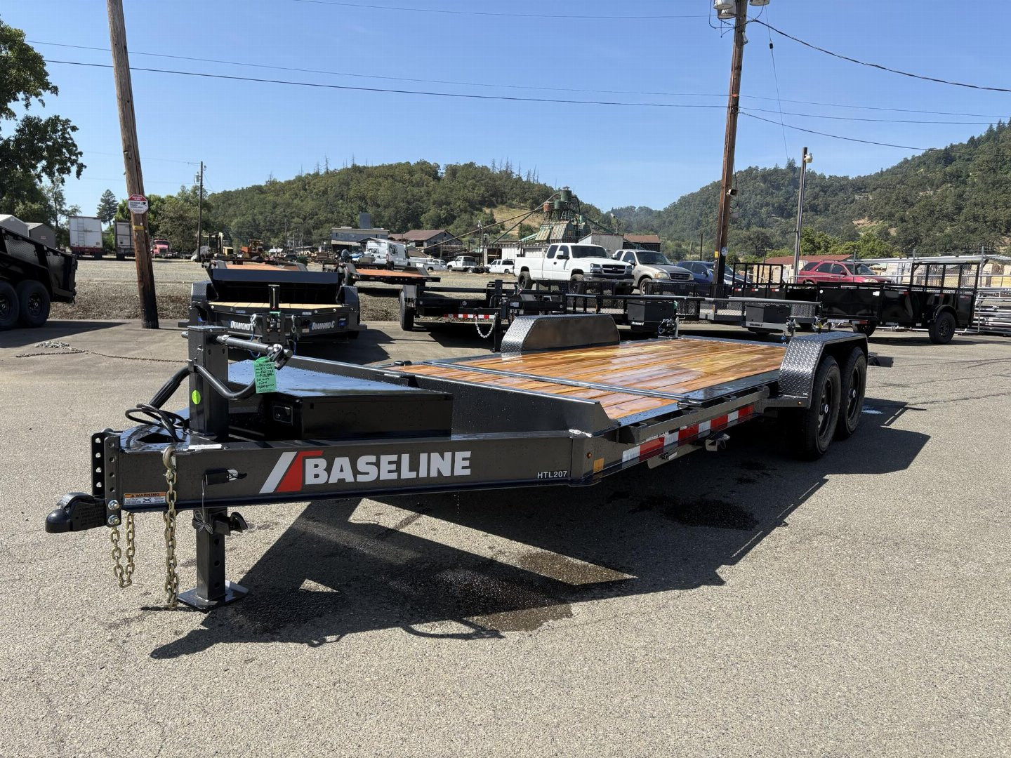 New 2025 HTL207 BASELINE Diamond C Trailers 82" X 20' SPLIT-TILT 14000 Equipment Trailer