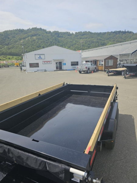 New 2025 Baseline DIAMOND C HDU208 16000 82" X 14' Dump Trailer ONYX BLACK