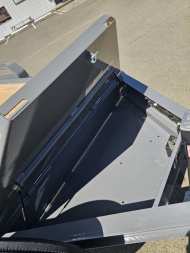 New 2025 DIAMOND C HDT207 82X20 SPLIT TILT 14K EQUIPMENT TRAILER CEMENT GRAY UPGRADED TIRES