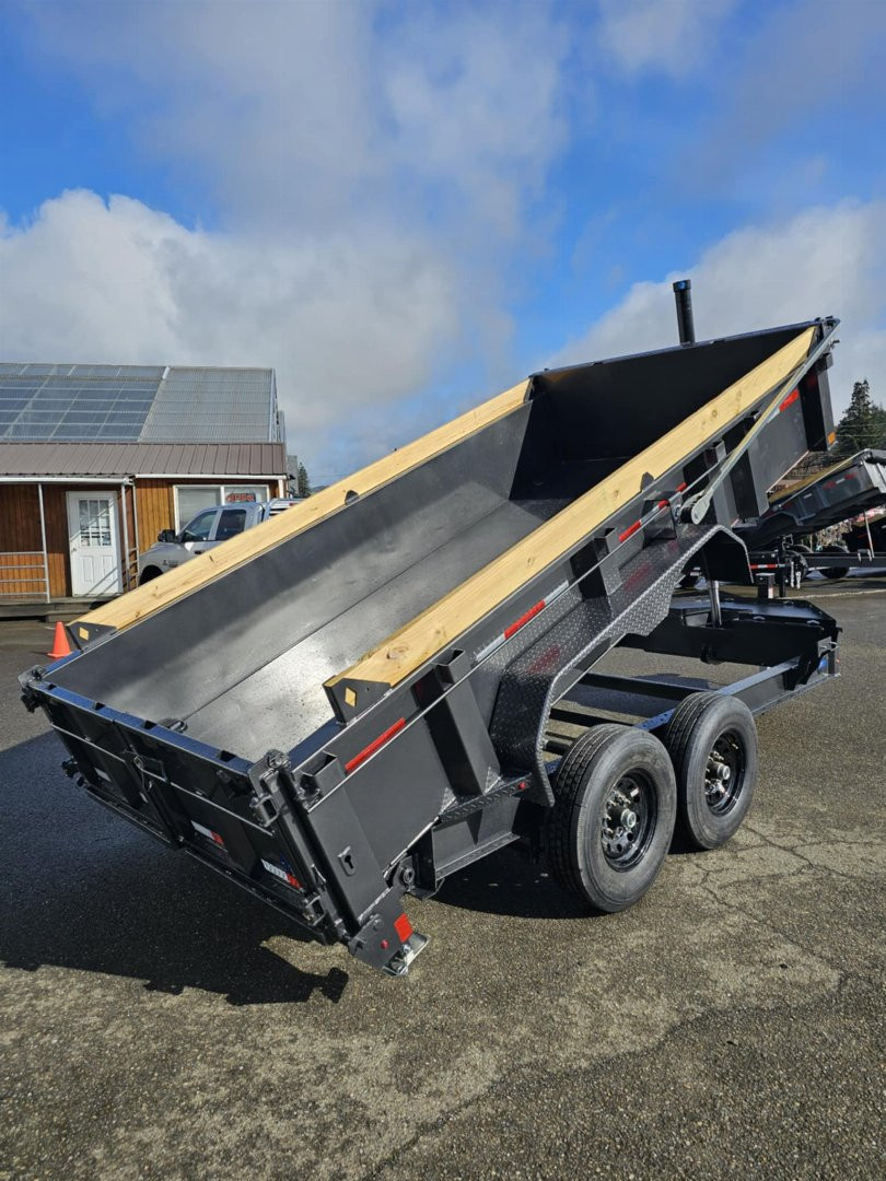 New 2025 Diamond C LPT207 82X14 LOW PROFILE 14K Dump Trailer METALLIC GRAY