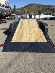 New 2025 DIAMOND C HDT307 82X22 21K SPLIT TILT TRIPLE AXLE METALLIC GRAY EQUIPMENT TRAILER 18 PLY TIRES
