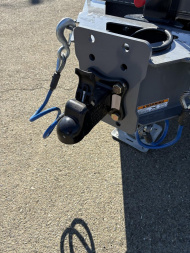 New 2025 DIAMOND C HDT307 82X22 21K SPLIT TILT TRIPLE AXLE CEMENT GRAY EQUIPMENT TRAILER