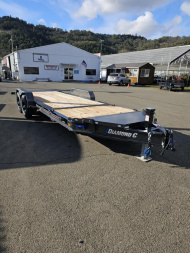New 2025 DIAMOND C HDT207 82X20 SPLIT TILT EQUIPMENT TRAILER CARBON METALLIC