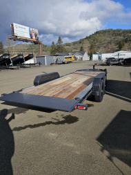 New 2025 DIAMOND C HDT207 82X20 SPLIT TILT EQUIPMENT TRAILER CARBON METALLIC