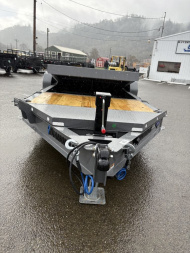 New 2025 DIAMOND C HDT207 82X20 SPLIT TILT EQUIPMENT TRAILER