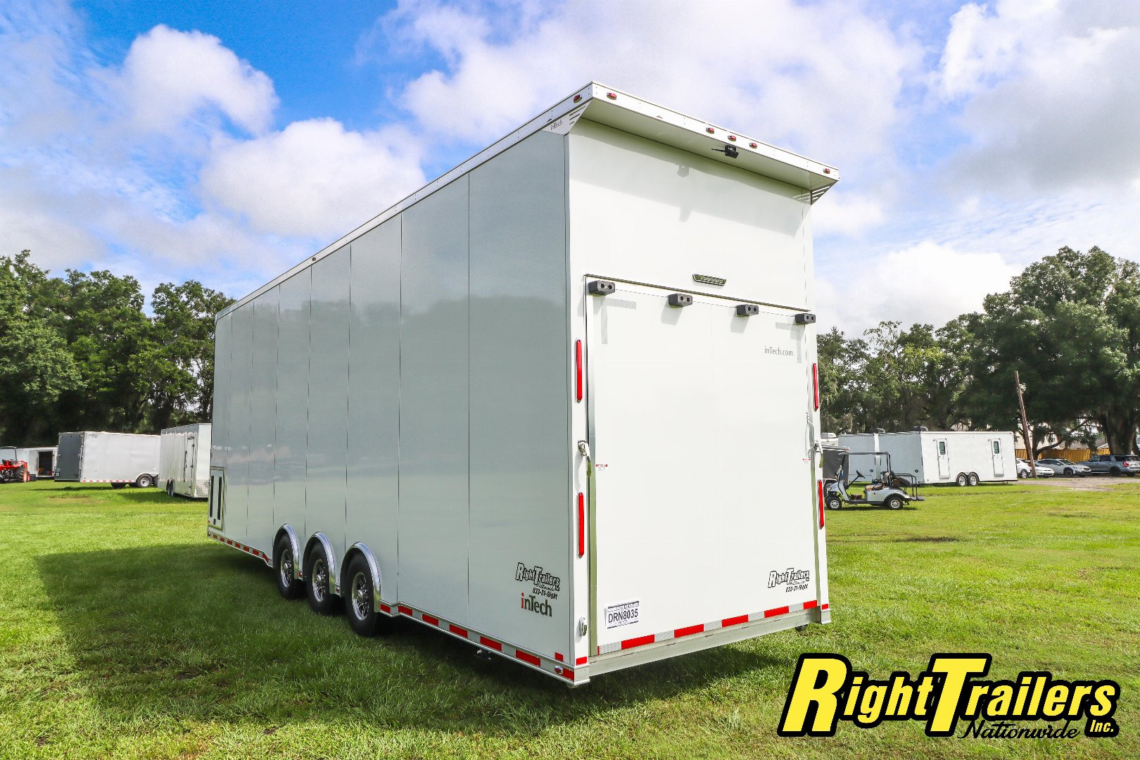 New 2024 8.5x32 inTech STACKER inTech