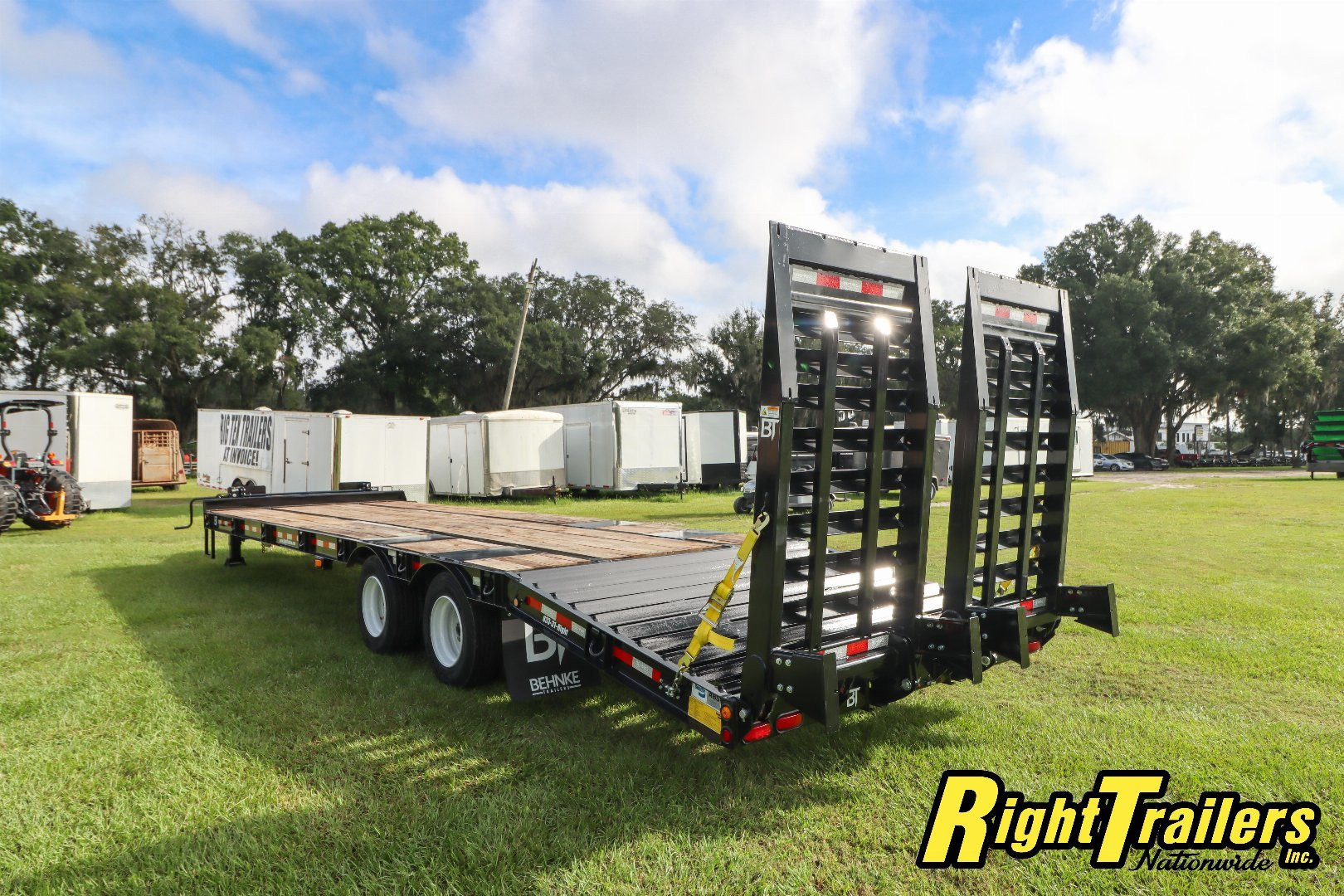New 8.5x31 Behnke Equipment Trailer