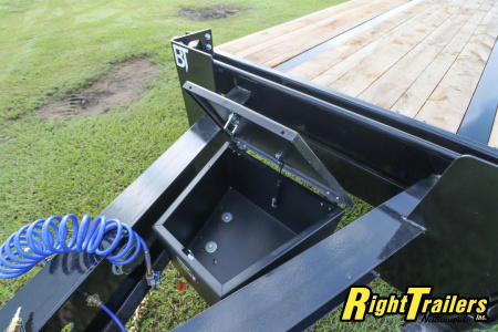 New 8.5x31 Behnke Equipment Trailer