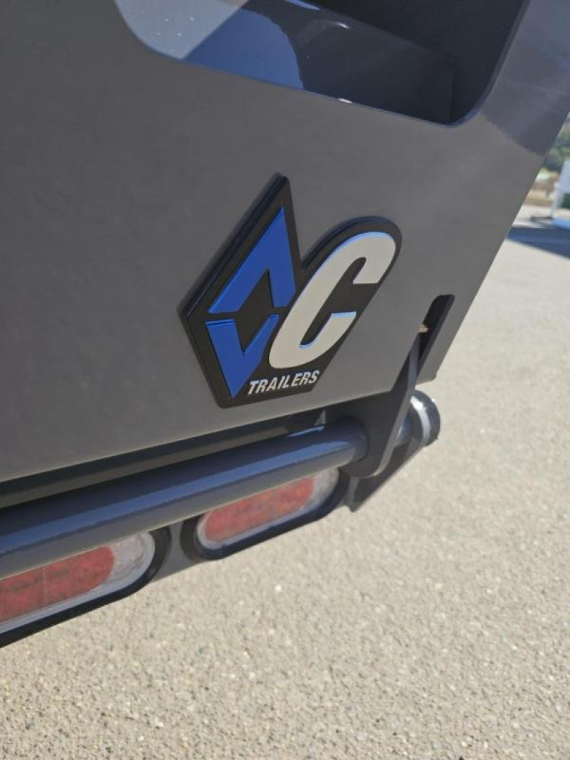 New 2024 Diamond C Trailers FMAX210 102" x 25' Flatbed Equipment Trailer