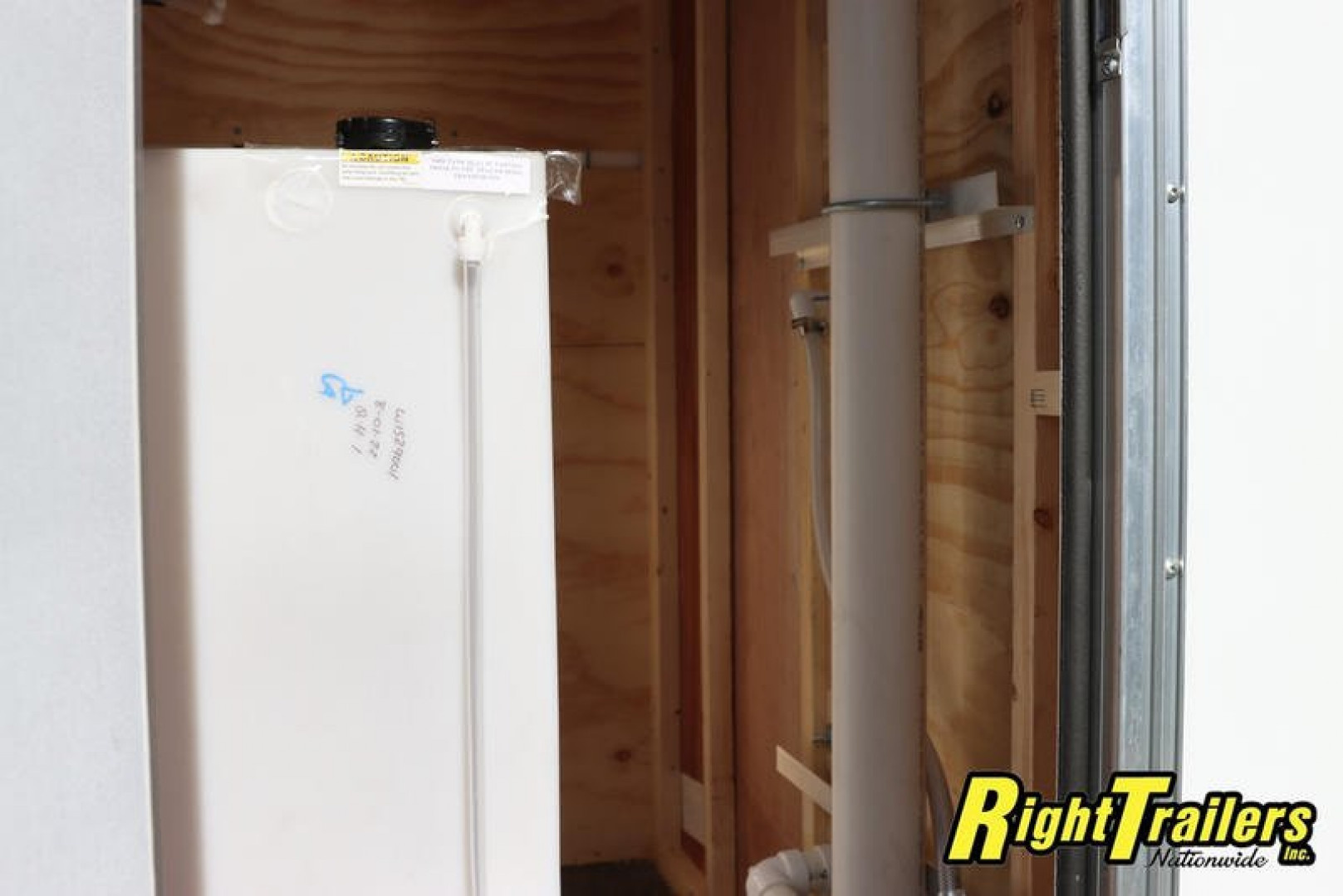 New 2023 2 Station Restroom Trailer CN2T612SA3