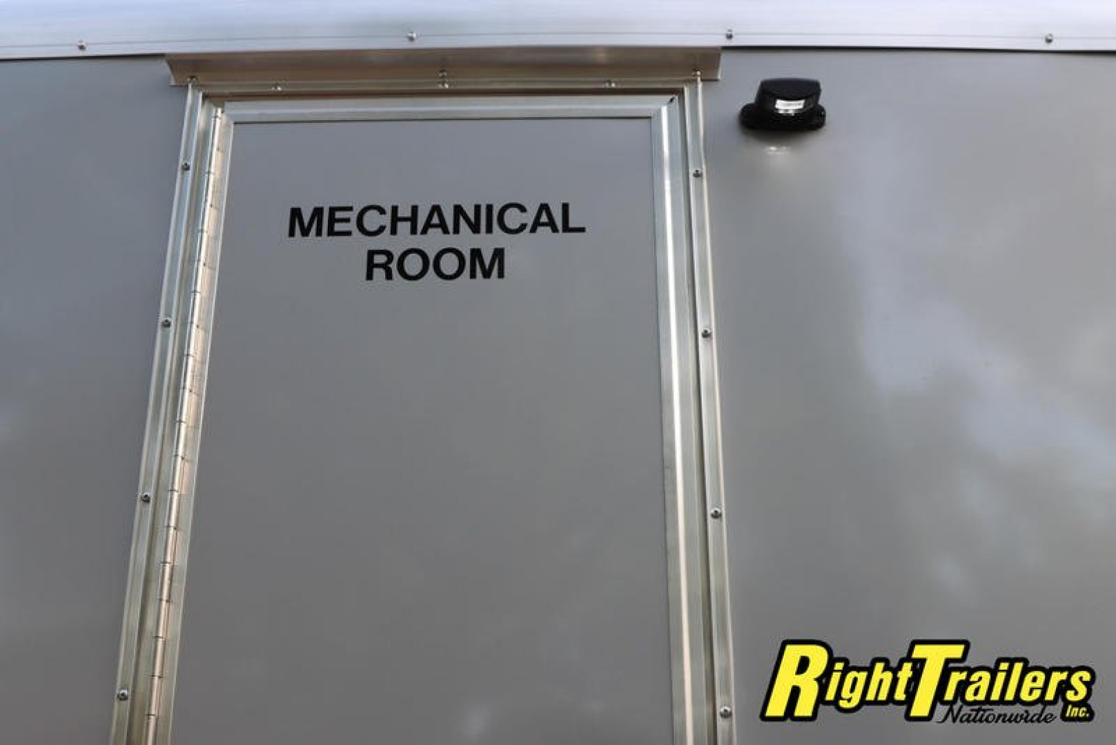 Used 2023 3 Station Restroom Trailer CN3T616SA4