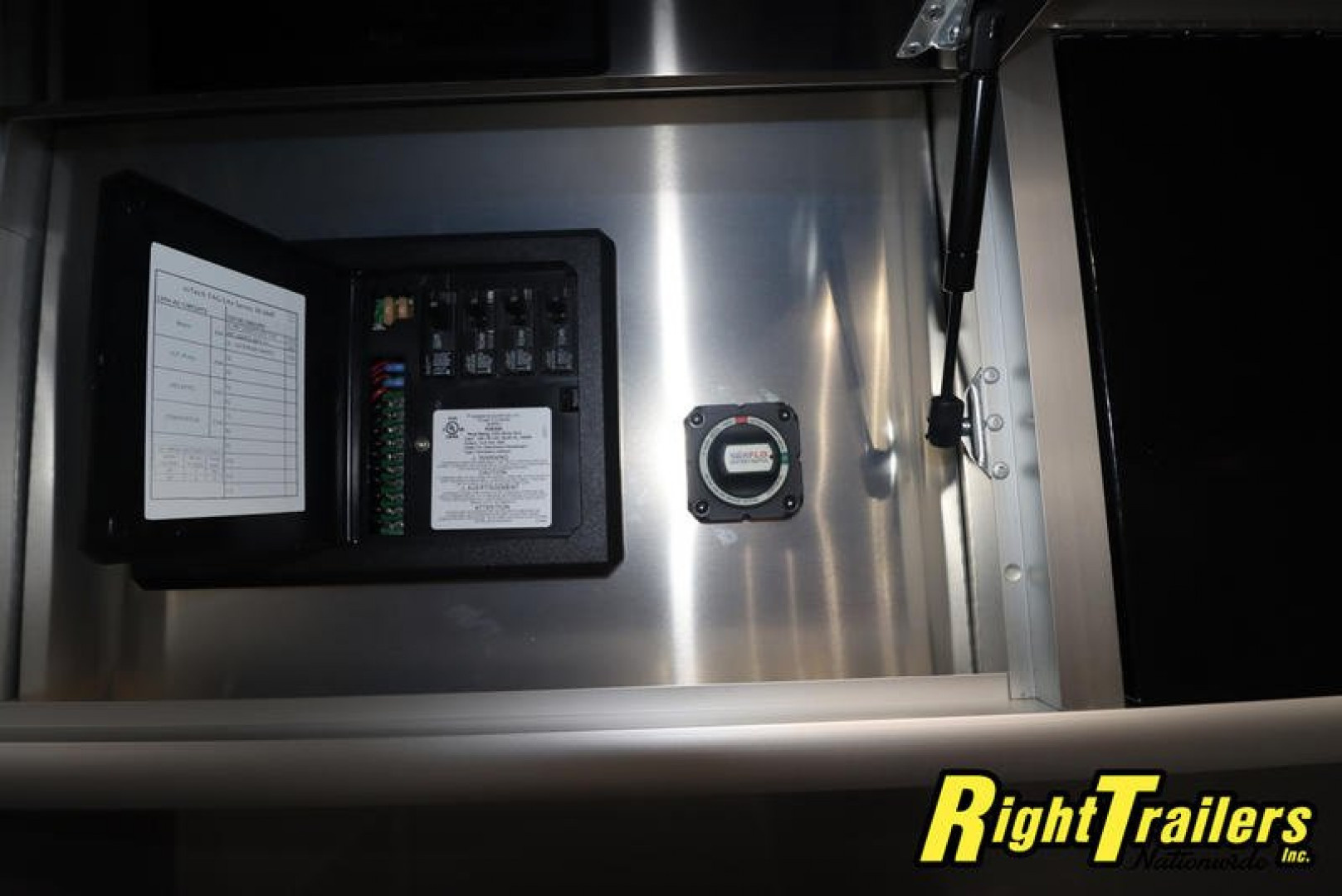 New inTech 8.5x28 TAG Lite Series