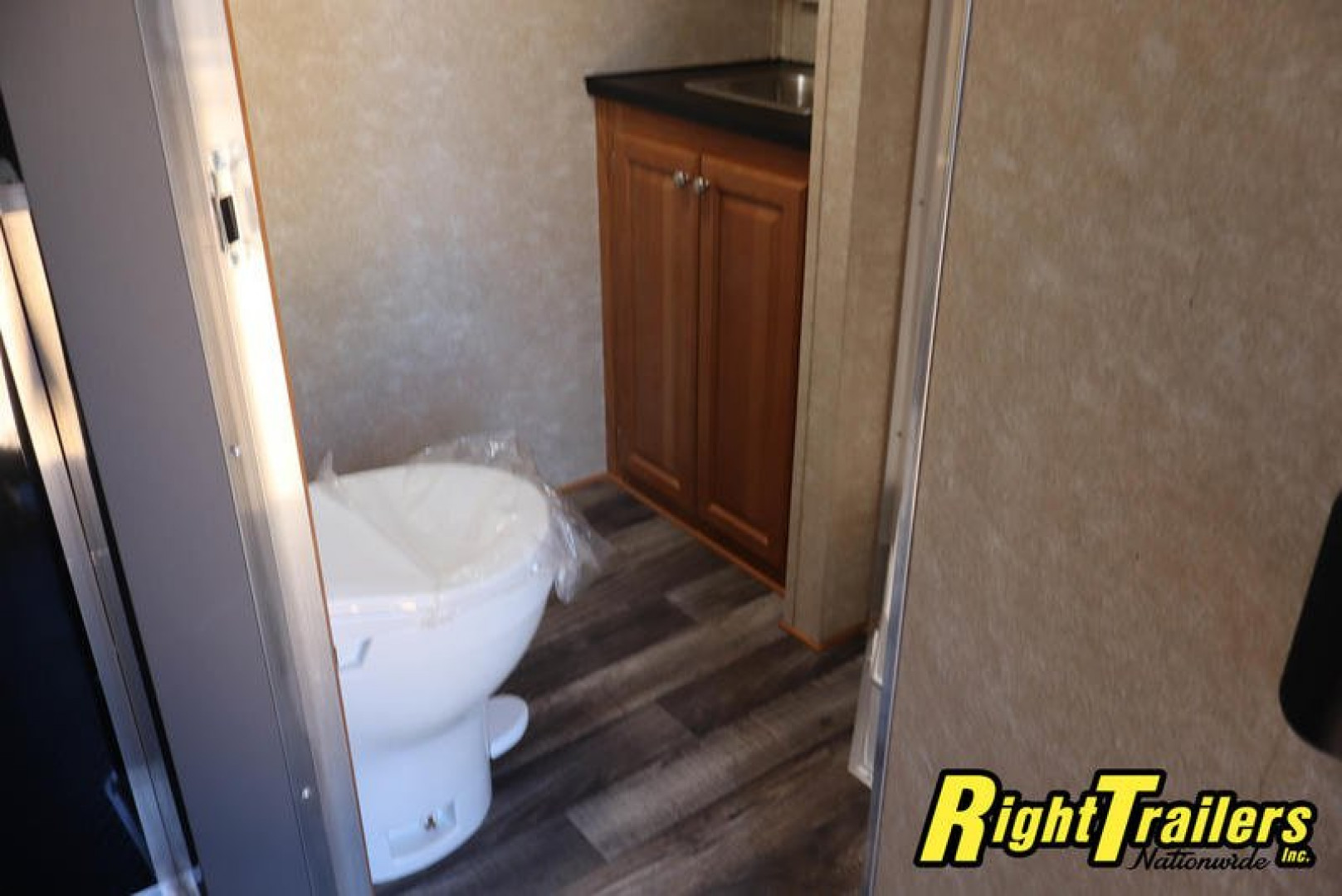 New 2024 8.5X44 CARGOMATE GAELG8.544TTA4