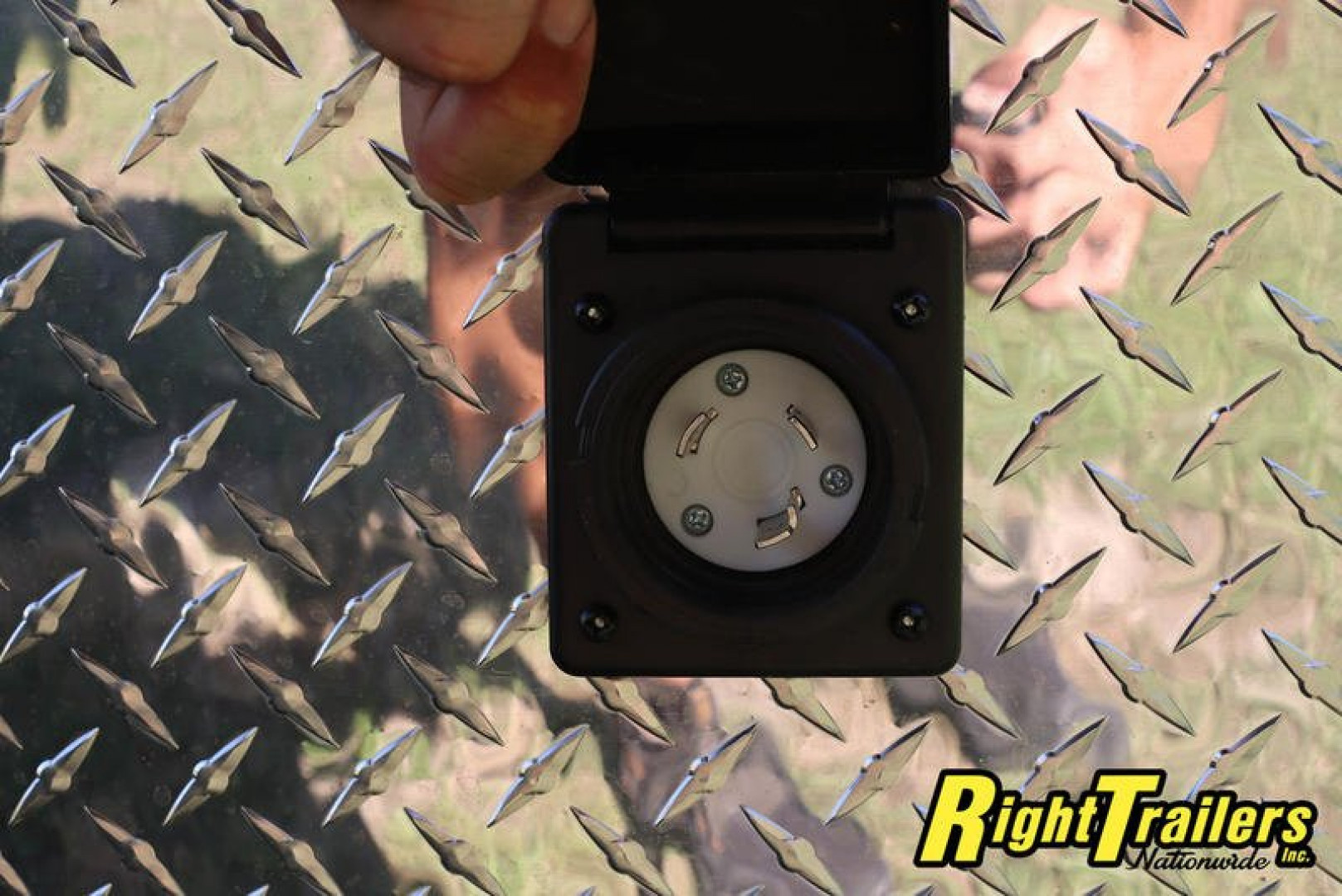 New 2024 8.5X40 INTECH ALL ALUMINUM TAPERED NOSE GOOSENECK, 16975