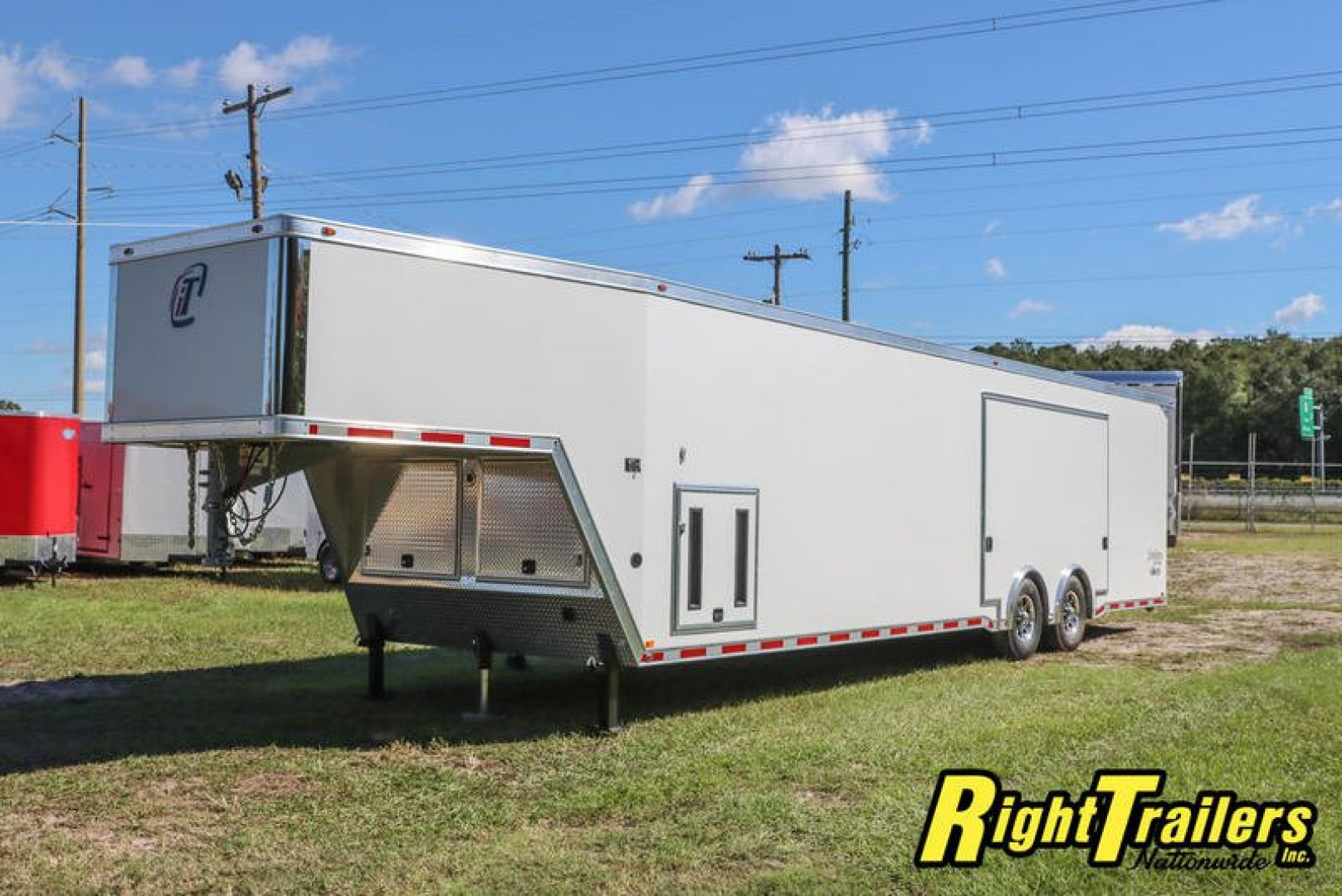 New 2024 8.5X40 INTECH ALL ALUMINUM TAPERED NOSE GOOSENECK, 16975