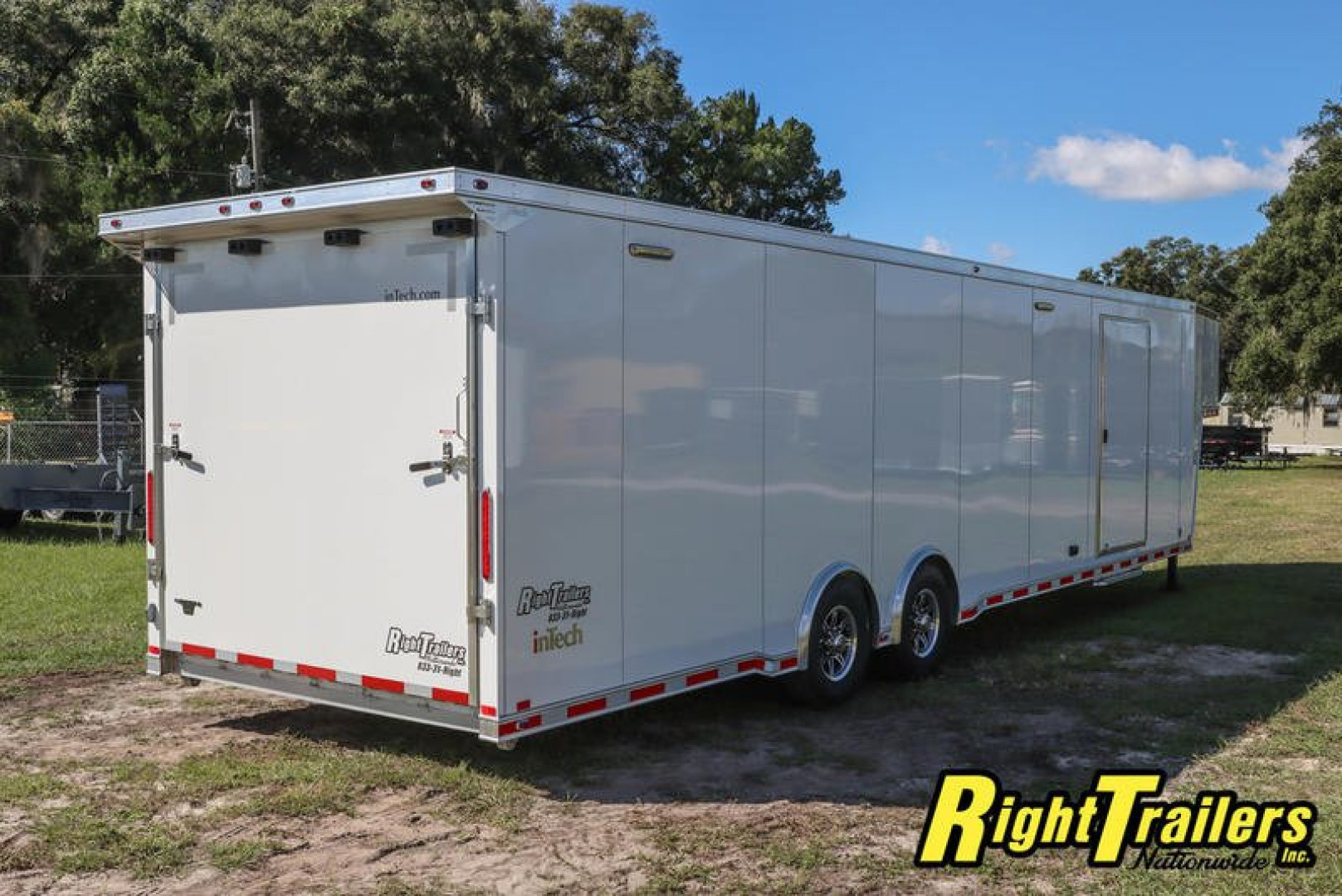 New 2024 8.5X40 INTECH ALL ALUMINUM TAPERED NOSE GOOSENECK, 16975