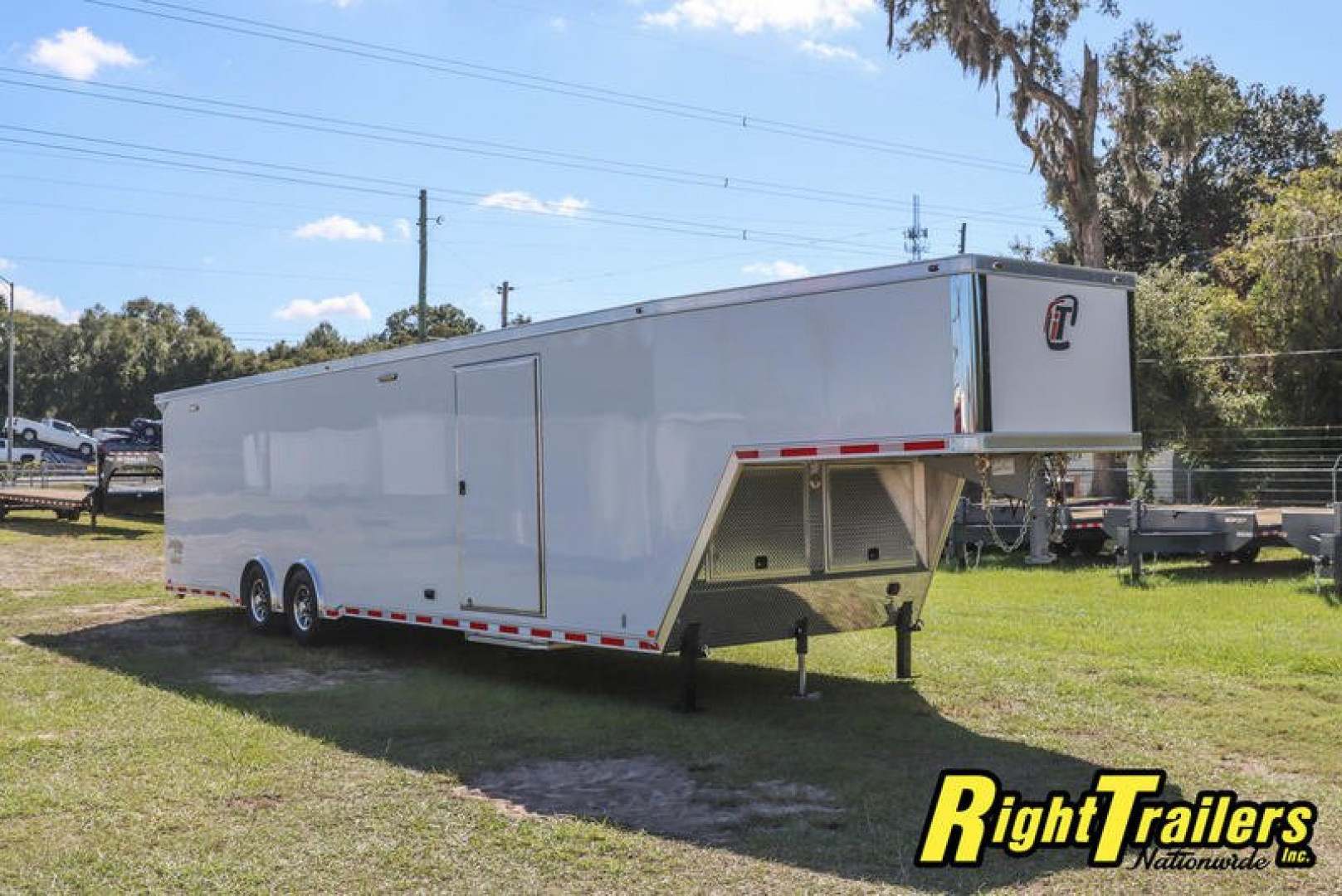 New 2024 8.5X40 INTECH ALL ALUMINUM TAPERED NOSE GOOSENECK, 16975