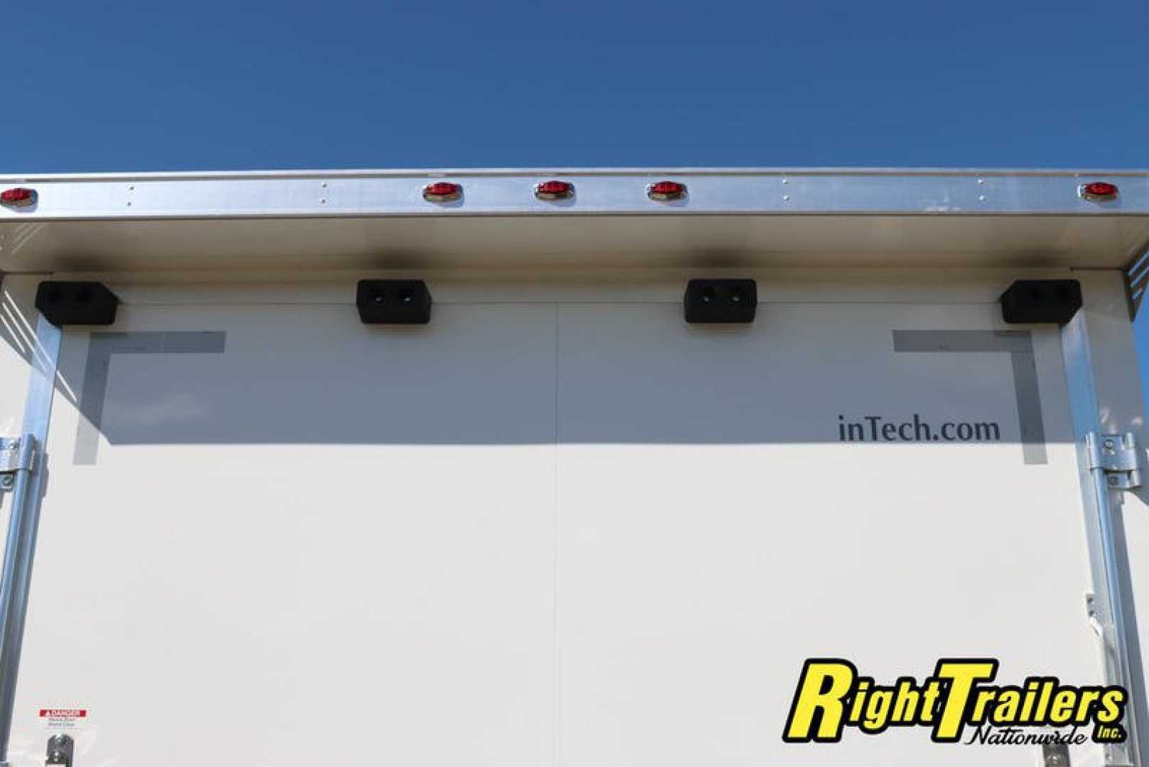 New 2024 8.5X40 INTECH ALL ALUMINUM TAPERED NOSE GOOSENECK, 16975