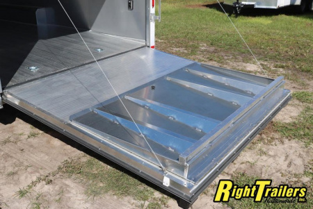 New 2024 8.5X40 INTECH ALL ALUMINUM TAPERED NOSE GOOSENECK, 16975