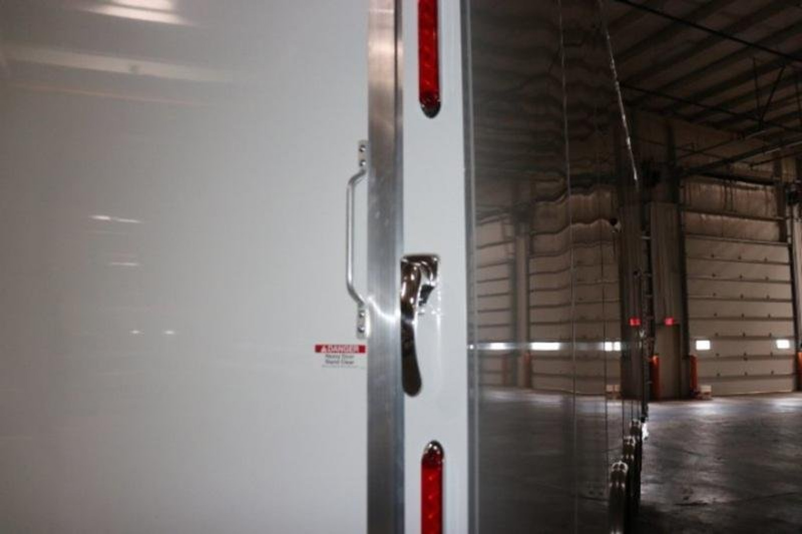 New 2024 8.5x32 inTech Stacker LITE SERIES