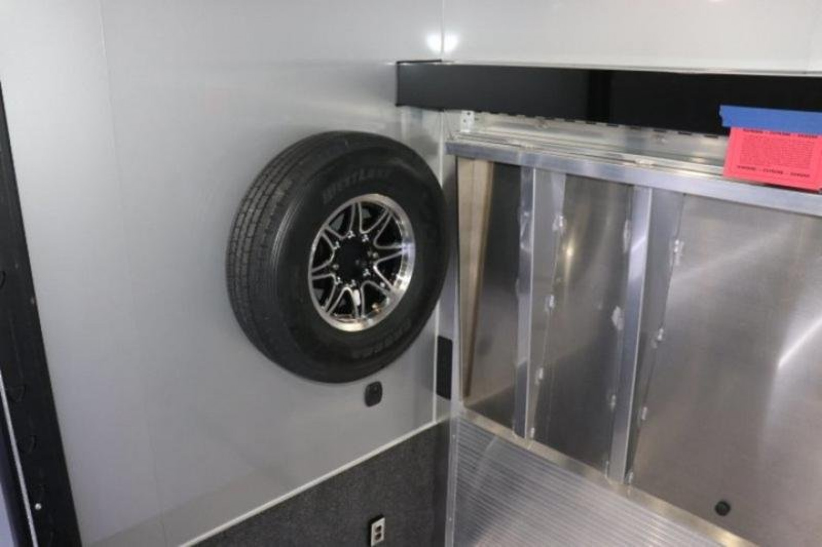 New 2024 8.5x32 inTech Stacker LITE SERIES