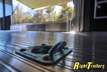 New 2024 8.5X32 iNTech STACKER race trailer