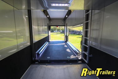 New 2024 8.5X32 iNTech STACKER race trailer