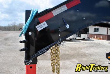 New 2024 8.5X25 PJ Gooseneck Equipment Trailer LD252