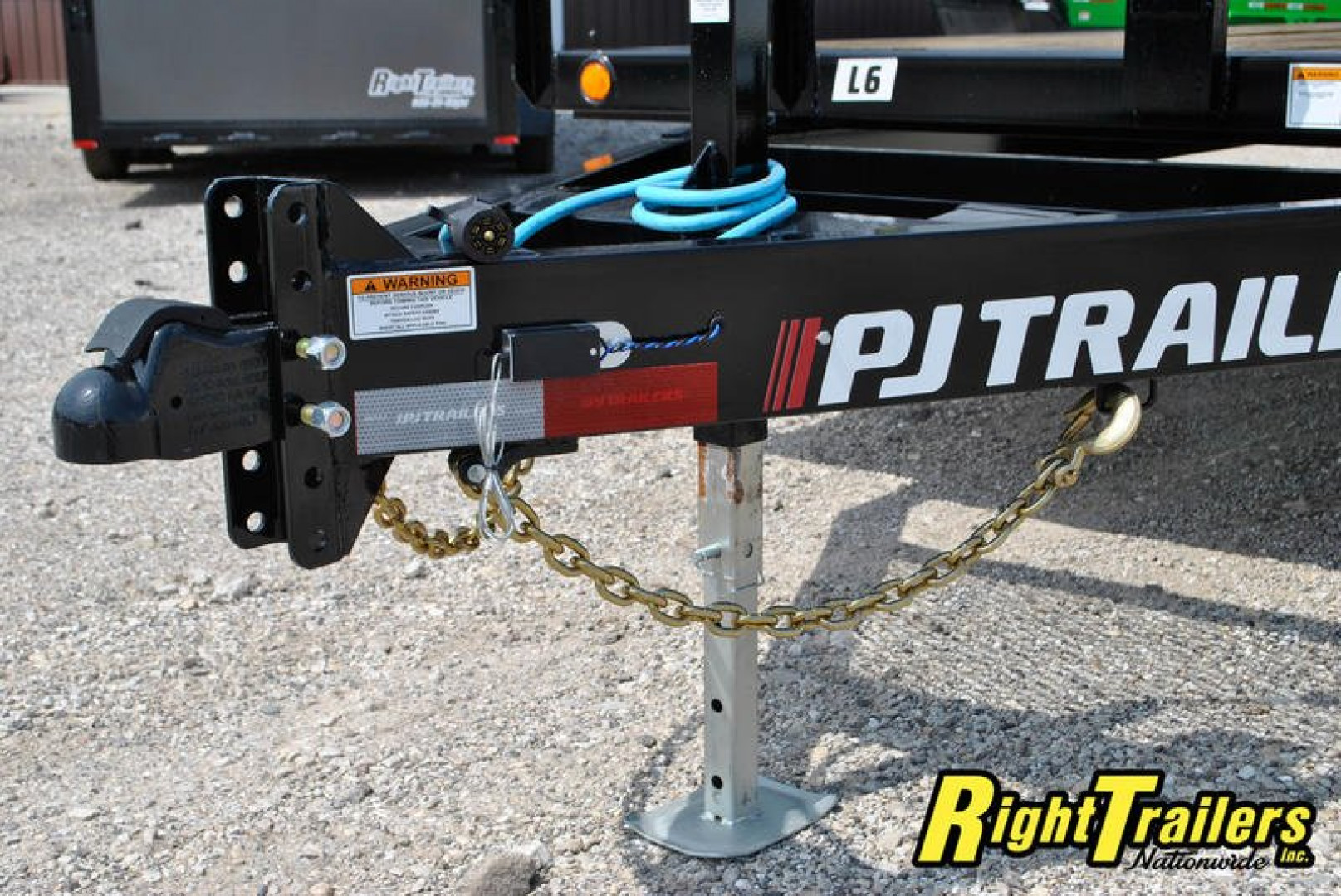 New 2024 8.5x24 PJ Deckover Equipment Trailer L6242