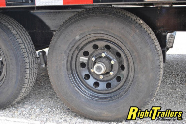 New 2024 8.5x24 PJ Deckover Equipment Trailer L6242