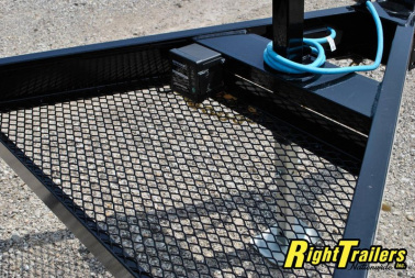 New 2024 8.5x24 PJ Deckover Equipment Trailer L6242