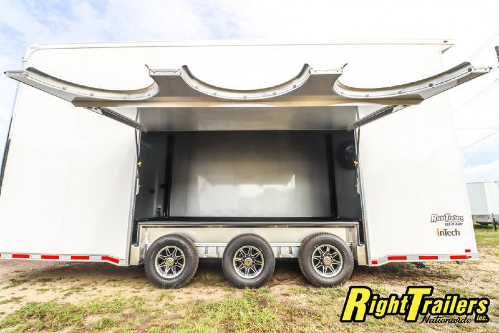 New 8.5X24 inTech STACKER