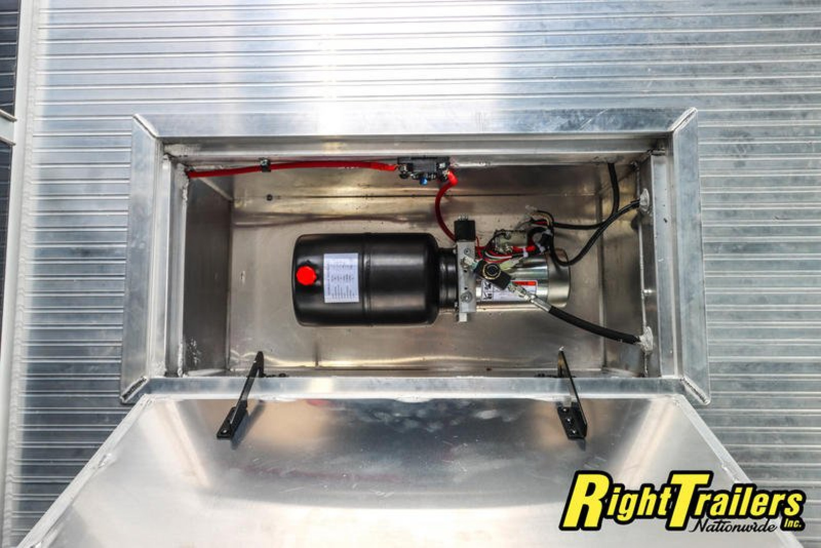 New 8.5X24 inTech STACKER