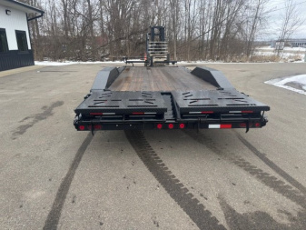 New 2025 Iron Bull ETB 8.5x22 14K Equipment Trailer Rampage Ramps