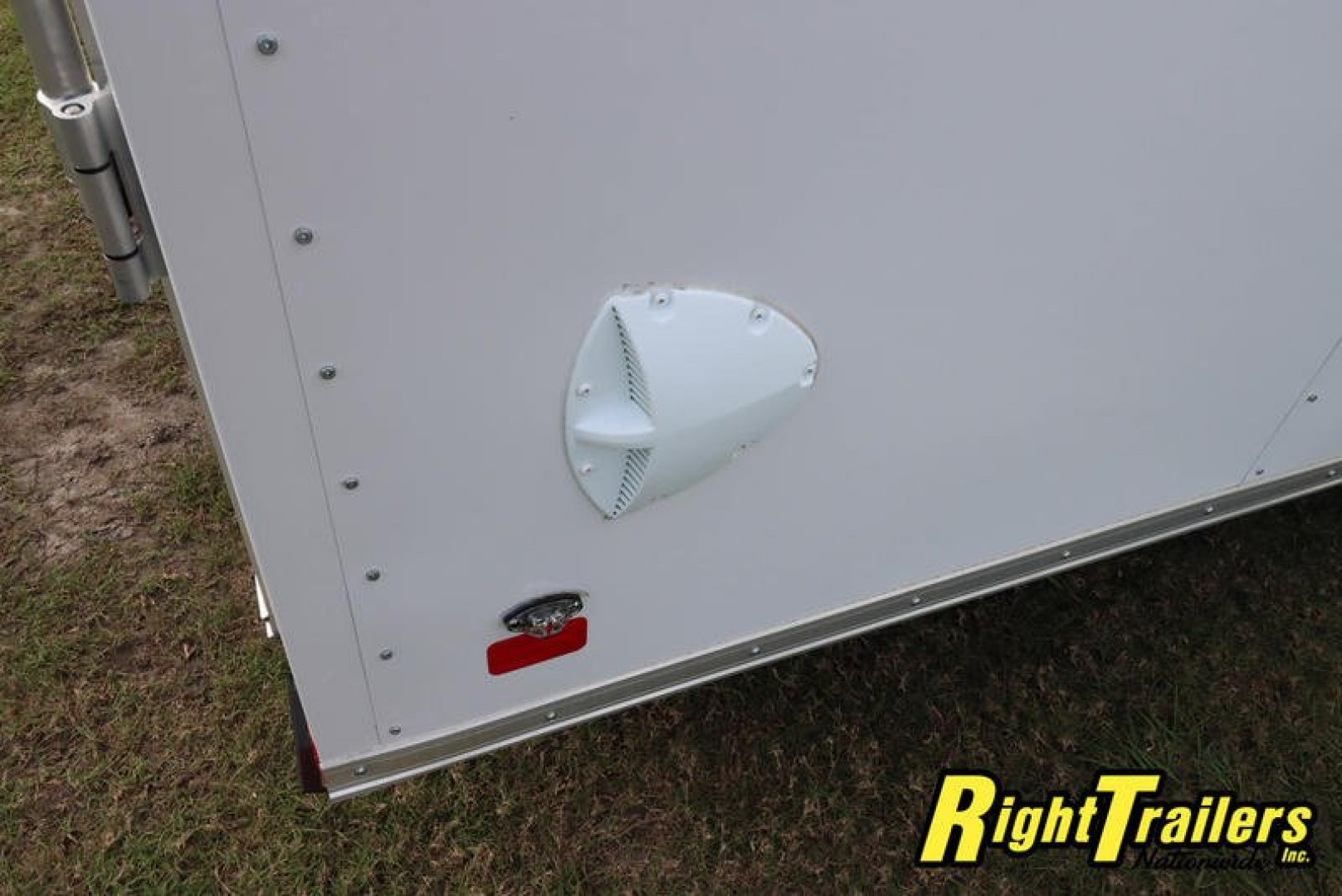 New 8.5x20 Continental Cargo Trailer