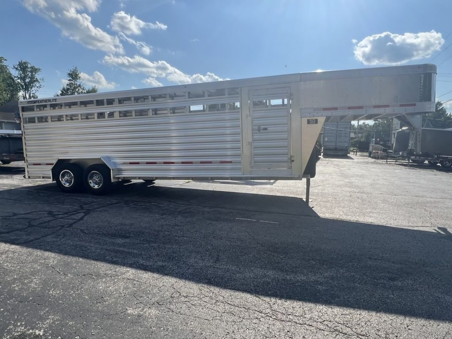 2023 Featherlite