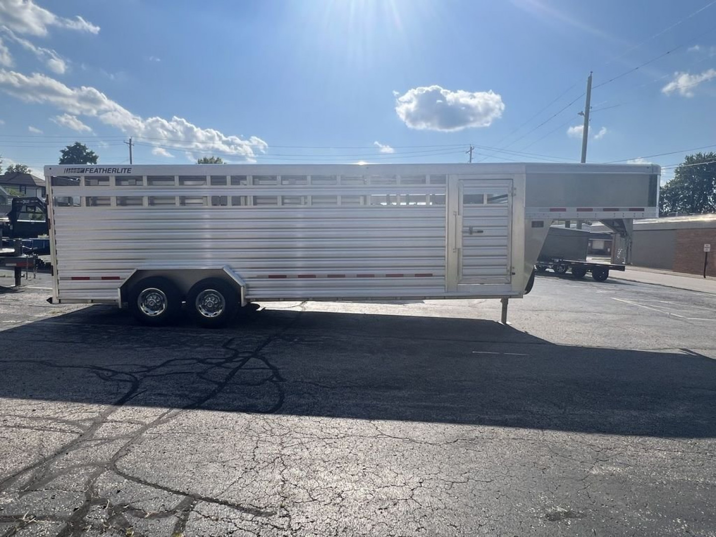 2023 Featherlite photo 2
