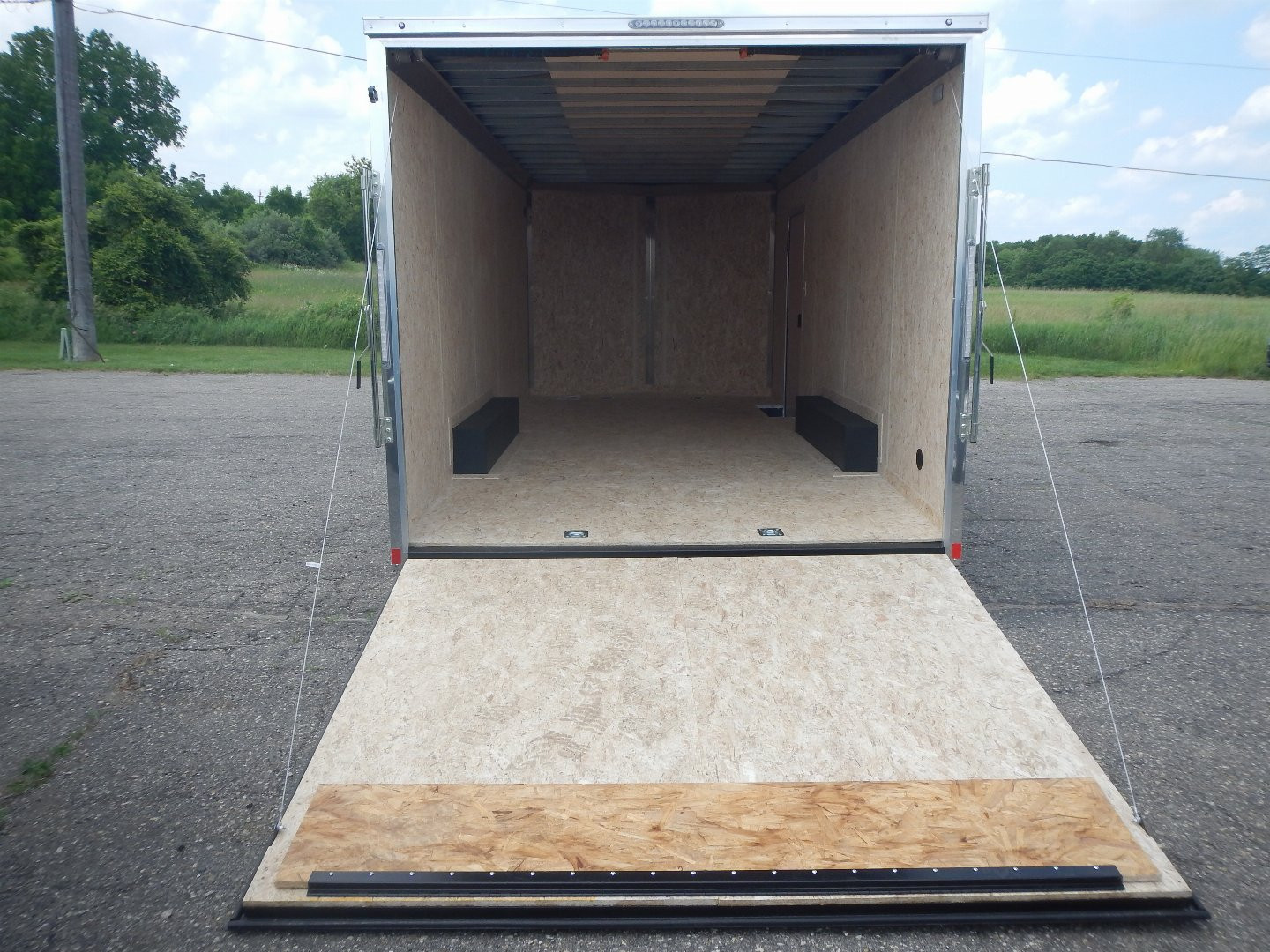 New 2025 Formula Trailers TRAVERSE 8.5 X 20' Car / Racing Trailer