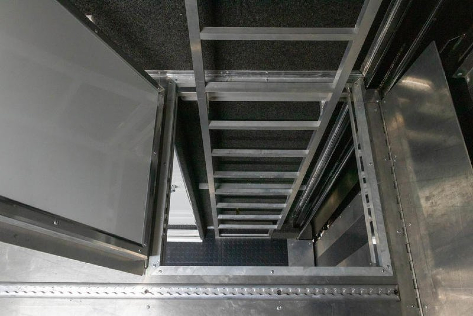 New 2026 38' Performax Race Trailer Lift Gate