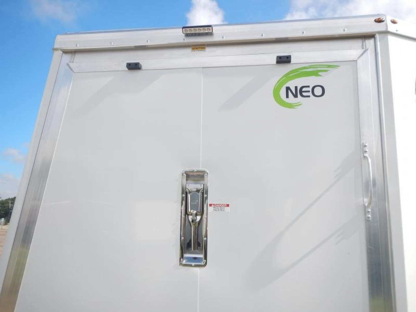 New 2025 NEO Trailers NMS2285TR Multisport Trailer