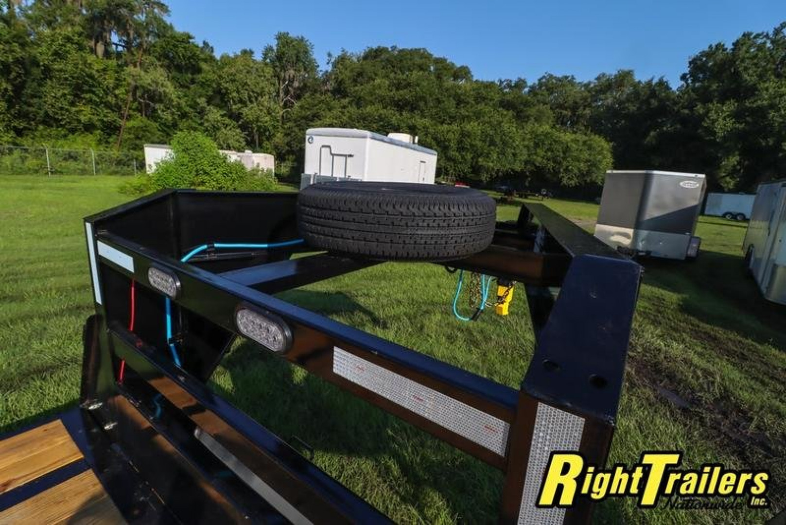 New 2025 8.5X25 BIG TEX EQUIPMENT TRAILER 14GN