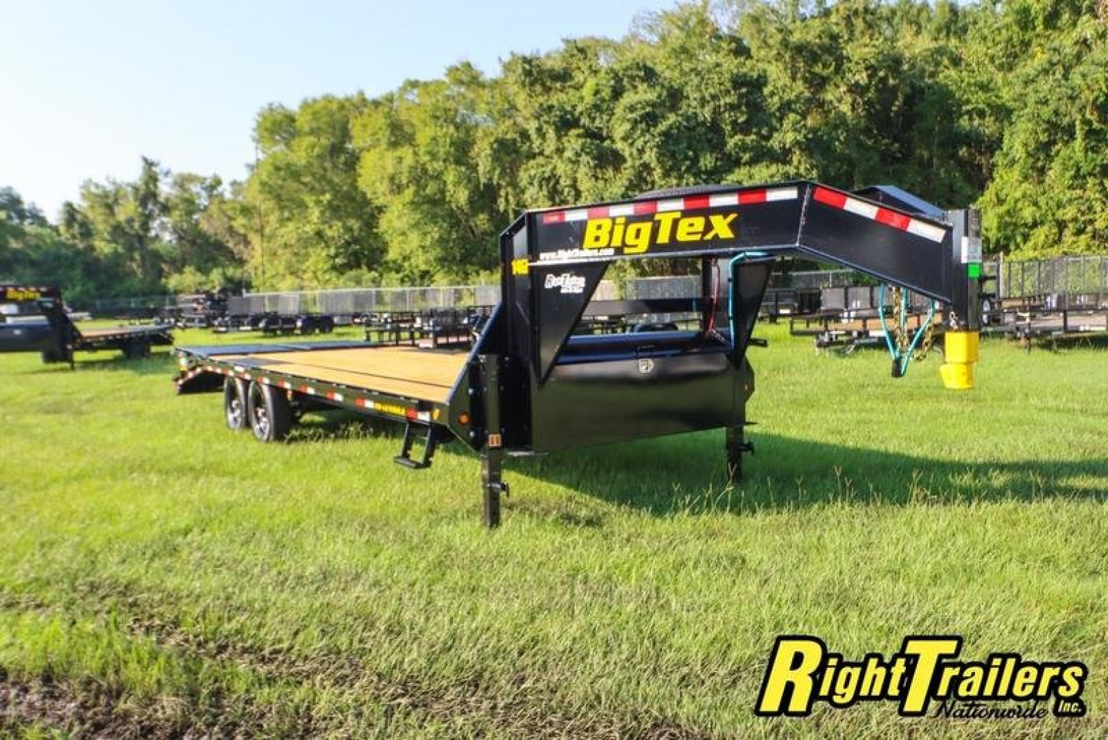 New 2025 8.5X25 BIG TEX EQUIPMENT TRAILER 14GN