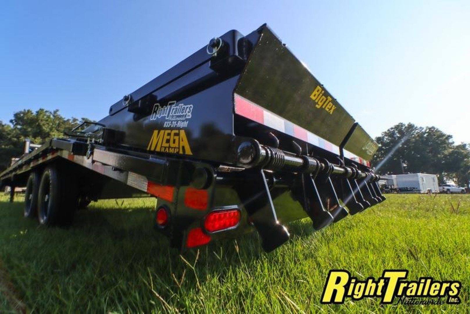 New 2025 8.5X25 BIG TEX EQUIPMENT TRAILER 14GN