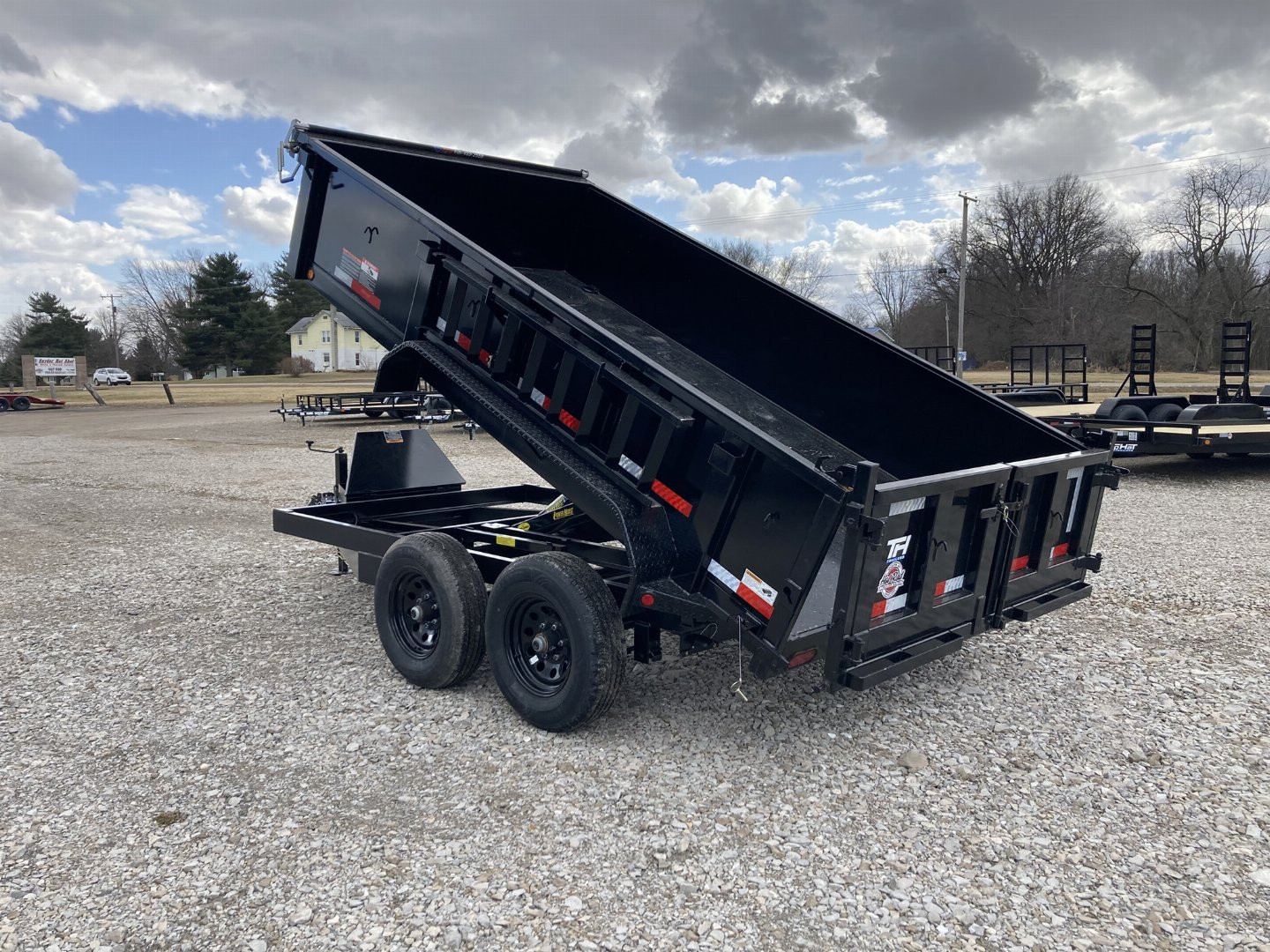 New 2025 Top Hat 77"x12' Dump Trailer