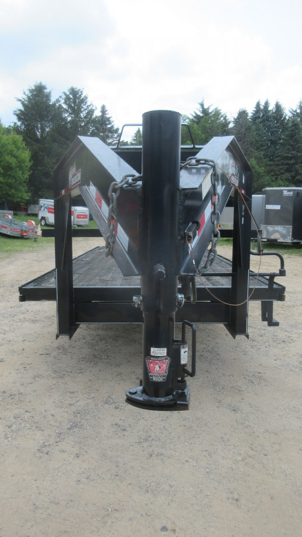 Used 2011 Delta Trailers Gooseneck Equipment Trailer