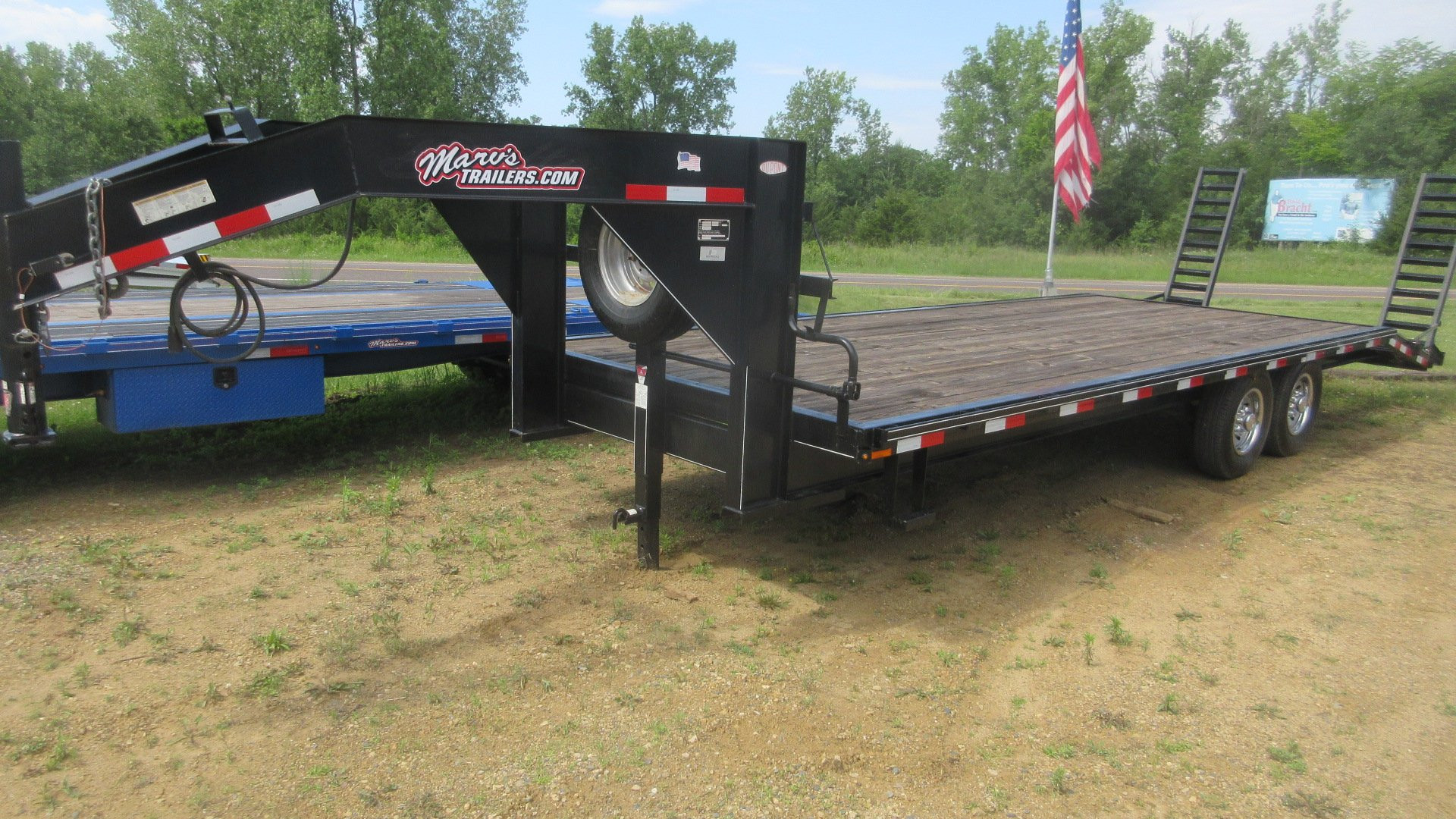 Used 2011 Delta Trailers Gooseneck Equipment Trailer